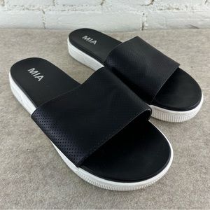 MIA Black Slide Sandals